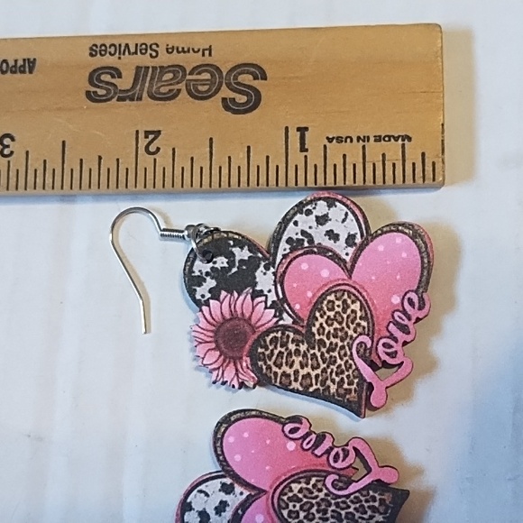 NWT Pink and Black Heart Earrings - Picture 2 of 4